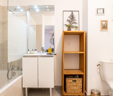 Location Appartement 2 pièces Meublé 45m² ANNECY 74000 - Photo 6