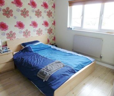 Ramblers Way, WELWYN GARDEN CITY - Photo 2