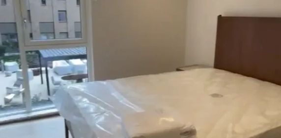 1 Bedroom 1 Bathroom Flat18 - Photo 2