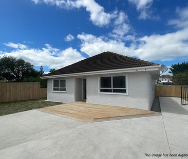 Renovated Tawhero Home - Photo 3