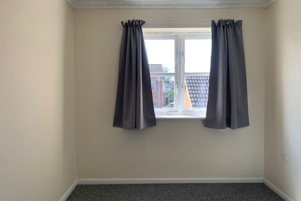 Mulberry Close - Photo 1