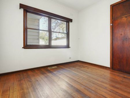 3 BEDROOMS HOUSE - Photo 3