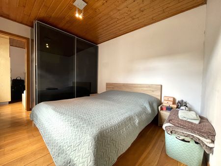 Aangenaam tweeslaapkamer appartement nabij stadskern Aalst - Photo 4