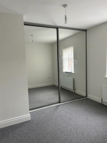 10 Beechfield Hall, Dollingstown, Lurgan, BT66 7UR - Photo 2