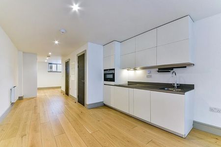 Studio to rent - Photo 4