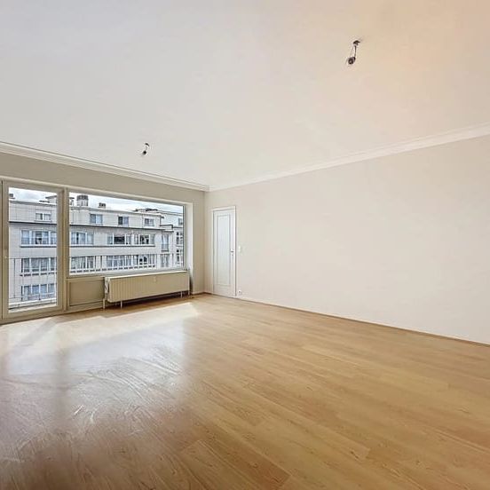 Appartement te huur - Photo 1