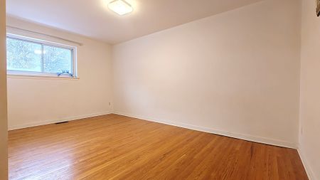 For Lease - 91 Rameau Drive Unit# #1, Toronto, Ontario - Photo 3