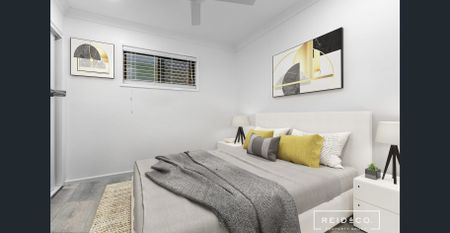 Fully renovated family home on a corner block! - Photo 2