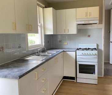 Home For Rent - Photo 3