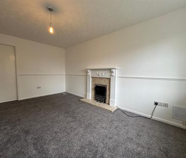 3 bedroom end of terrace house to rent - Photo 5