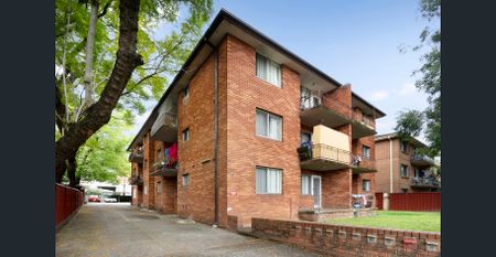 2 Bedroom Unit Near Parramatta CBD - Photo 3