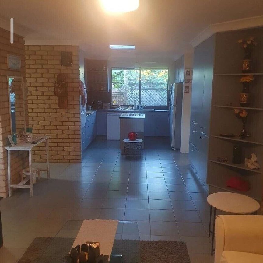 Palm Beach - Photo 1