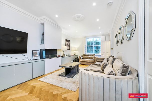 Stamford Cottages, London, SW10 - Photo 1