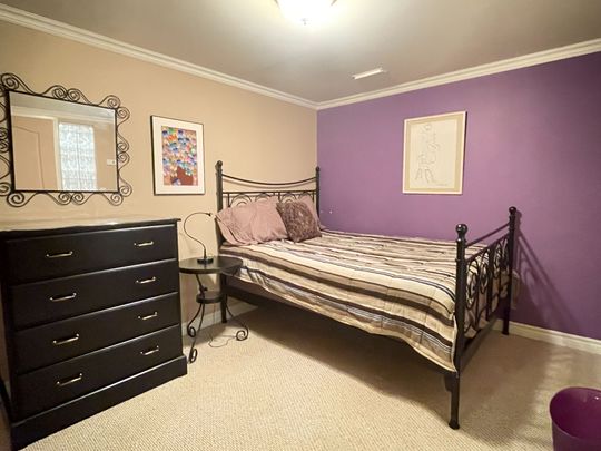 For Lease - 3480 Autumnleaf Crescent Unit# Bsmt, Mississauga, Ontario - Photo 1