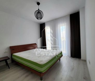 Apartament de inchiriat 3 camere, 2 bai si parcare, bloc nou,Aradului - Photo 1