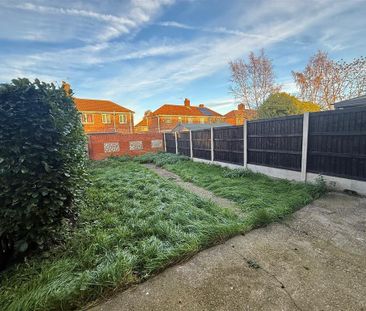 Norfolk Grove - Photo 3