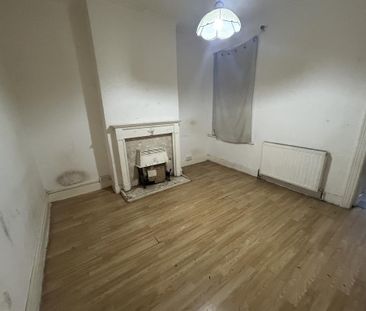 3 bedroom detached house to rent - Photo 2