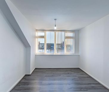 Strathmore Avenue, Leeds - Photo 4