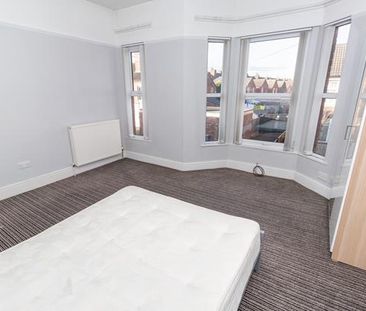 4 bedroom house share to rent - Photo 4