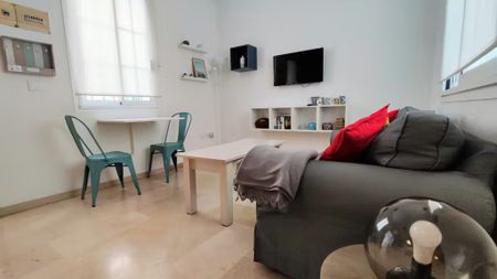 Calle Párroco Don Eugenio, Sevilla, Andalusia 41010 - Photo 2