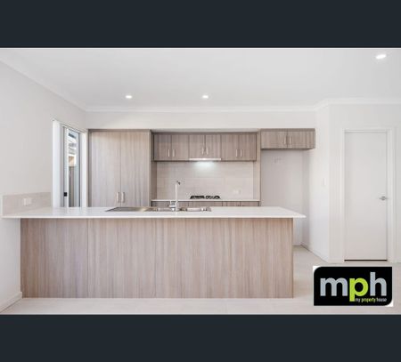 41 Wonderboom Way, Forrestfield, WA 6058 - Photo 2