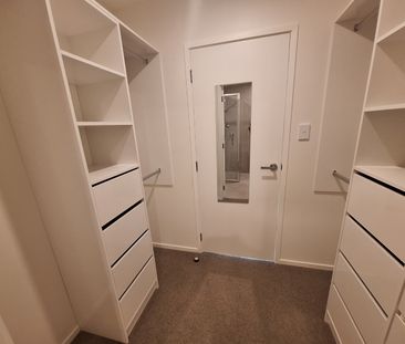 Modern Living - Photo 4