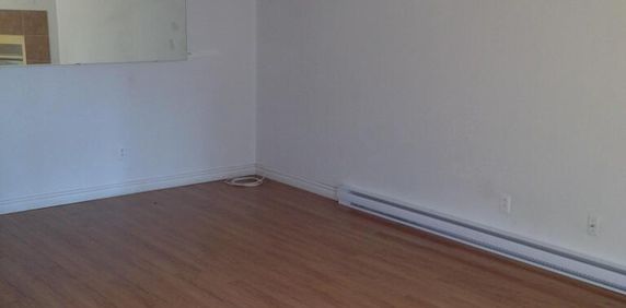 BEAU GRAND CONDO - Photo 2