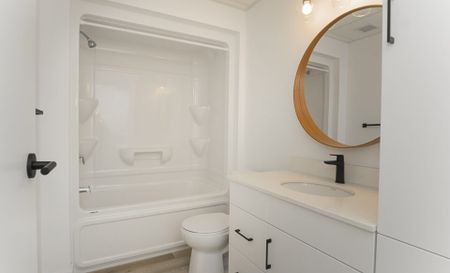 Newcastle: Black Accents – 710 Westminster, Winnipeg, MB - Photo 5