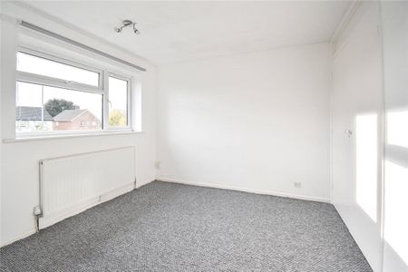 Carter Jonas have already secured tenants for this property. To find out how we can assist you in securing the best quality tenants as quickly as possible, please call our office on 01223 403330. - Photo 4