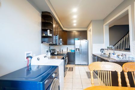 For Lease - 64 Begonia Crescent Unit# (Main), Brampton, Ontario - Photo 2