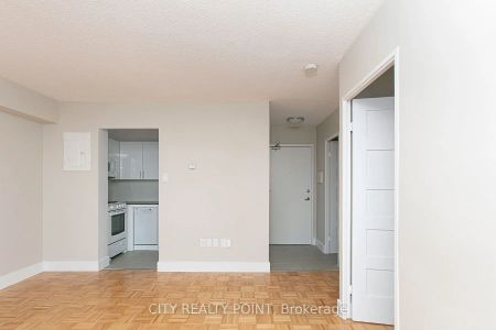 666 Spadina Avenue #906 - Photo 3