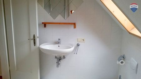 2,5 Zimmer DG Wohnung ab 01.01.2025 in Zentrumsnähe an Berufstätige zu vermieten! - Foto 5