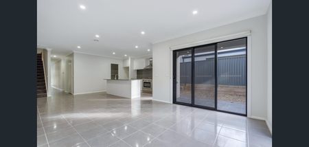 Stunning 3-Bedroom Home with Elevated Balcony Views in Greenvale - Photo 2