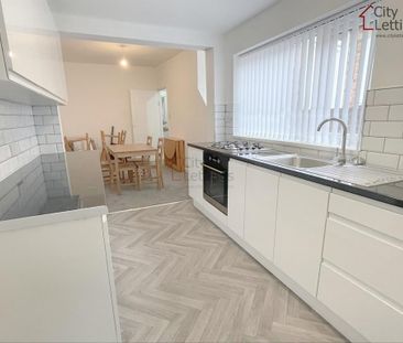 2 bedroom flat to rent - Photo 6
