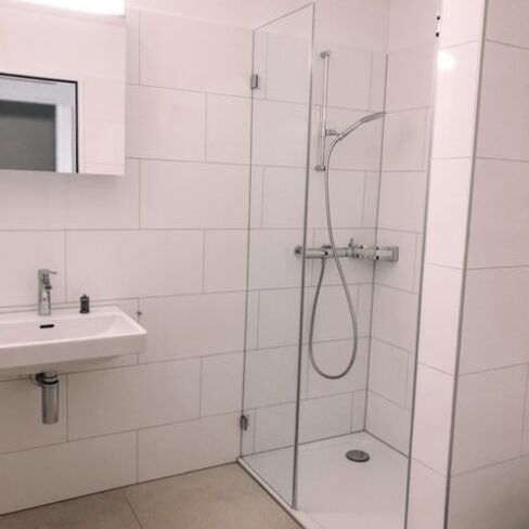 Residential happiness at first glance - Photo 1