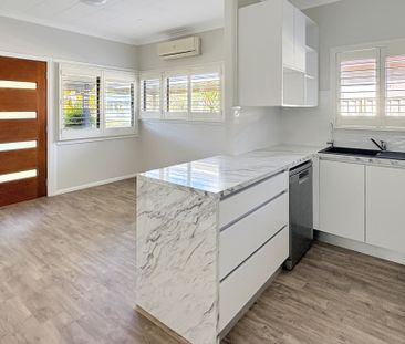 Ideal Family Home with In-Ground Pool - Photo 5