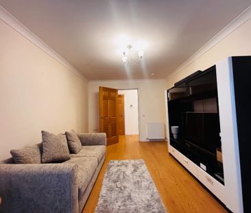 Derby Gate, North Lanarkshire, Bellshill, ML4 1FG - Photo 1