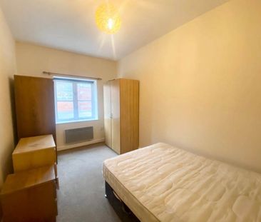 Burley Wood Court, Burley, Leeds - Photo 5