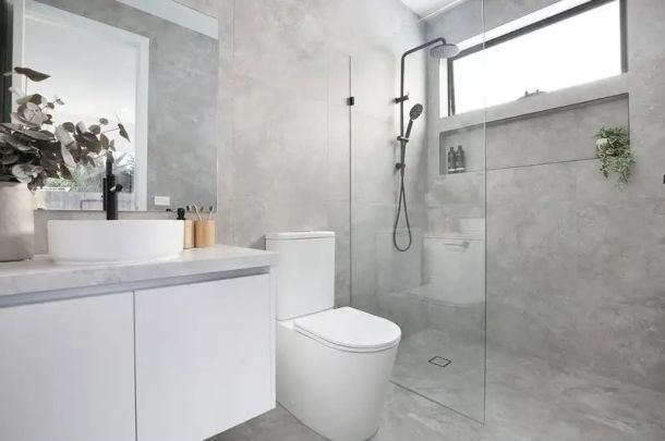 “Space & Style” - Photo 1