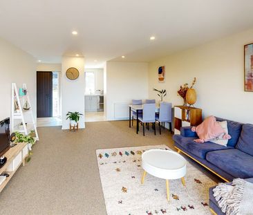81 Woodridge Drive, Woodridge - Photo 3