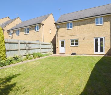 3 bedroom house to rent Wellbrook Way, Girton, Cambridge, CB3 - Photo 1