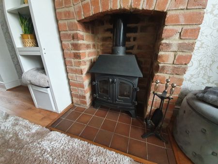 2 Bed Student Accommodation - Photo 3