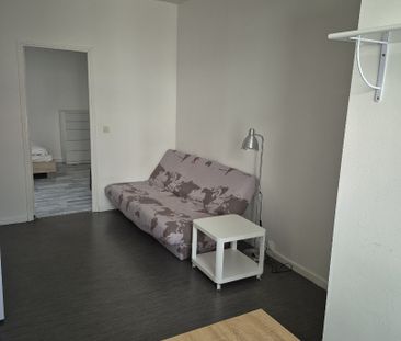 Location Appartement 30m² DOUAI 59500 - Photo 6