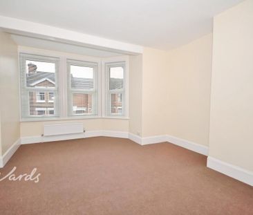 3 bedroom end of terrace house to rent - Photo 1