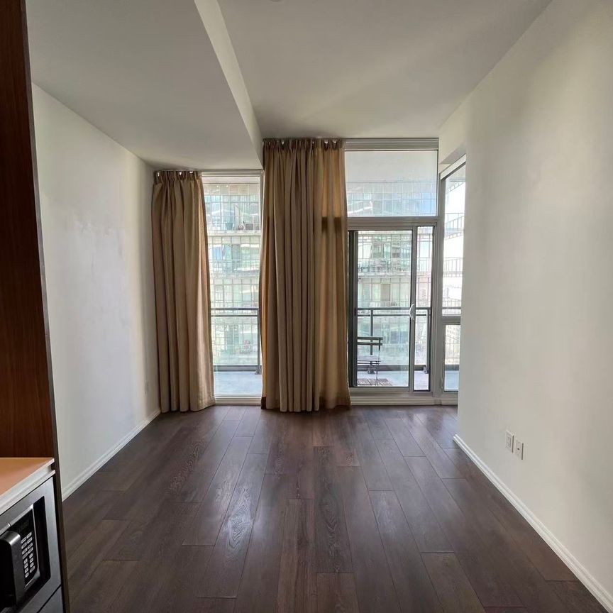 For Lease - 45 Charles Street Unit# 5105, Toronto, Ontario - Photo 1