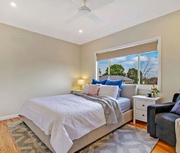 6 Dingle Street, Riverstone NSW 2765 - House For Rent | Domain - Photo 6