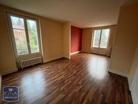 Location Appartement 3 pièces 87m² CHAMALIERES 63400 - Photo 2