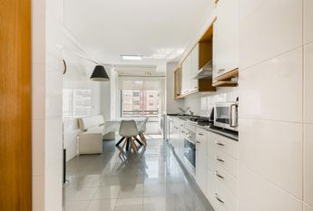 3 Bedroom Apartment with a view, Telheiras, Lisboa