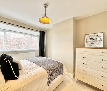 3 bedroom end of terrace house to rent - Photo 4