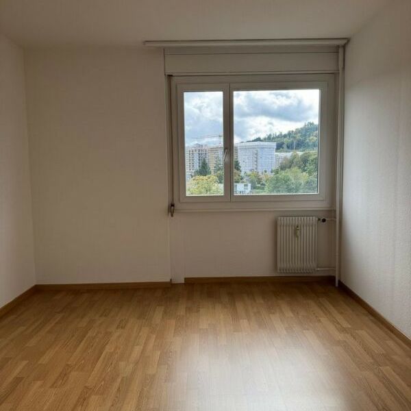 Schöne 3.5 Zimmerwohnung in Ostermundigen zu vermieten ! - Foto 1